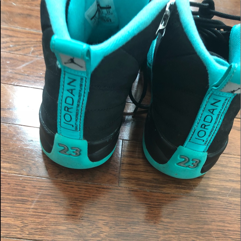 Jordan 12s - Picture 3 of 5